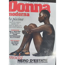 DONNA MODERNA